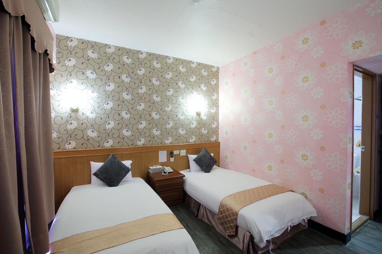 Chiayi Crown Hotel Eksteriør bilde