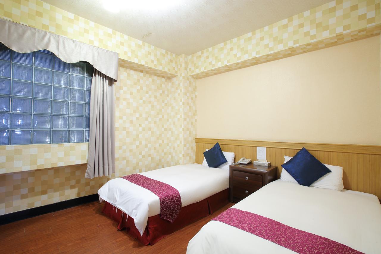 Chiayi Crown Hotel Eksteriør bilde