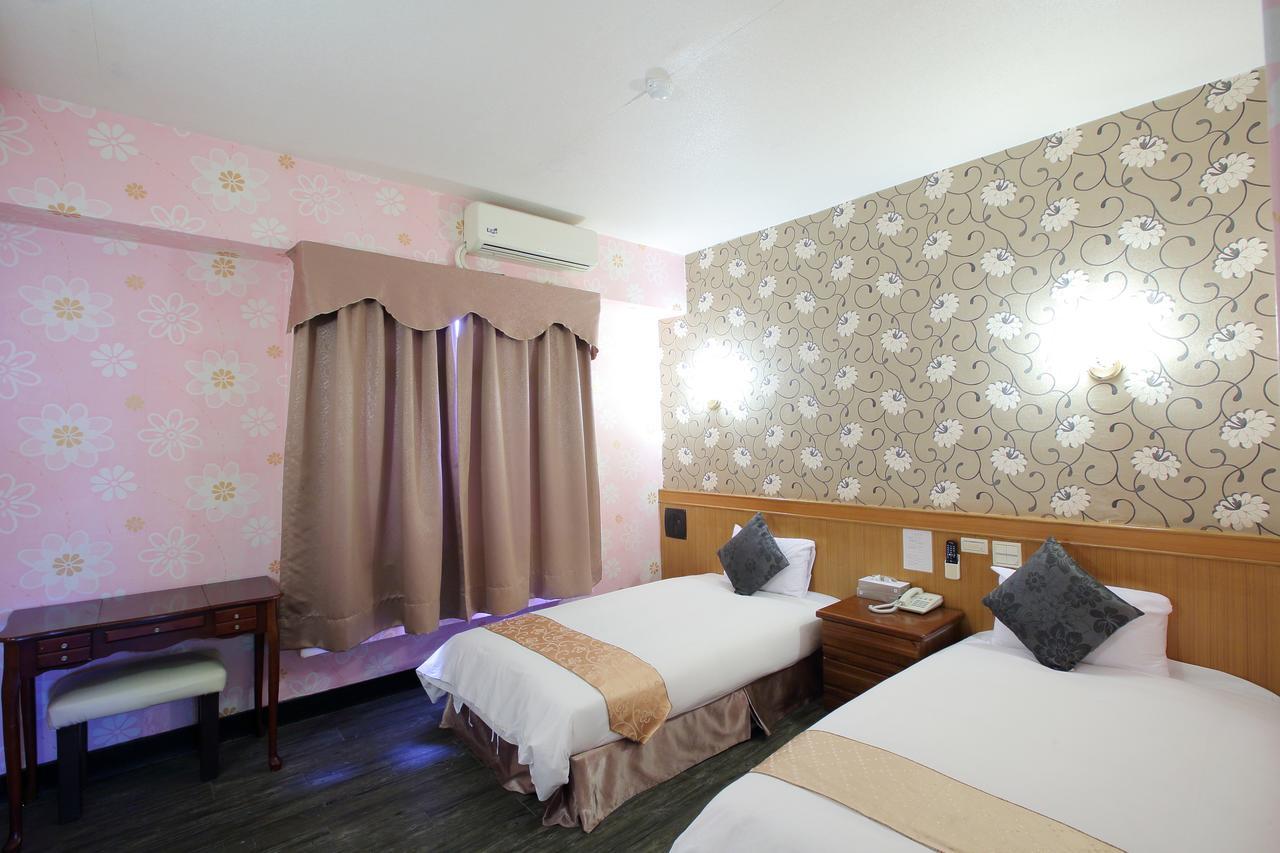 Chiayi Crown Hotel Eksteriør bilde
