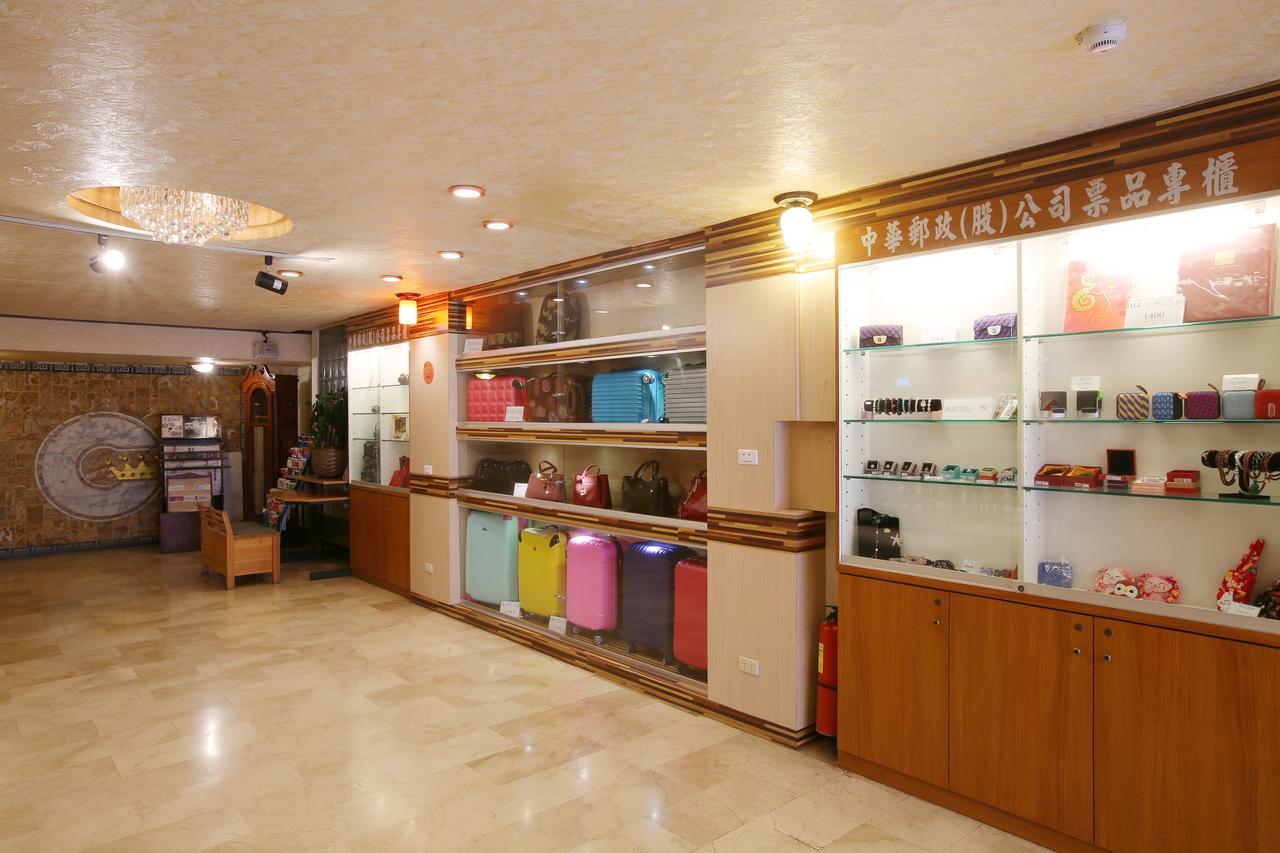 Chiayi Crown Hotel Eksteriør bilde