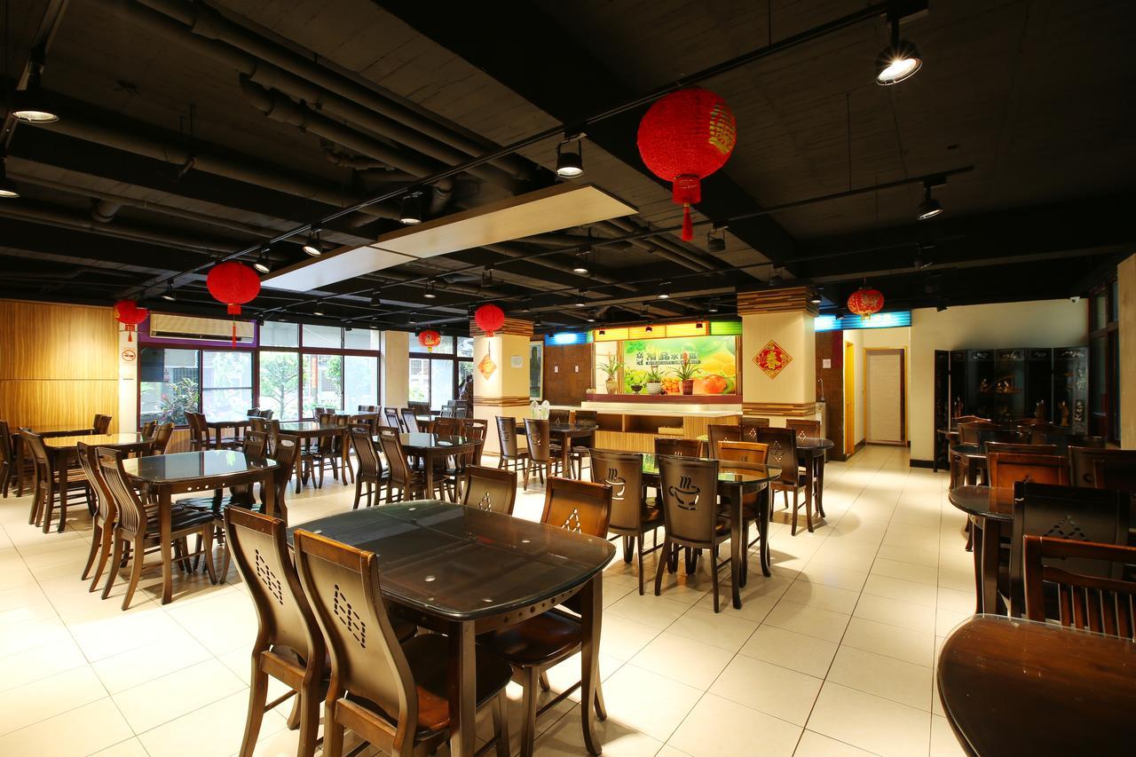 Chiayi Crown Hotel Eksteriør bilde